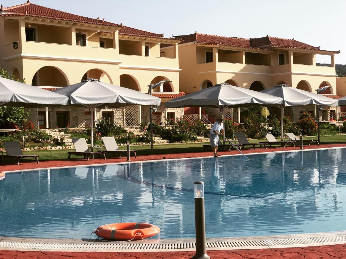 Aktaion Resort Gythio Exterior photo